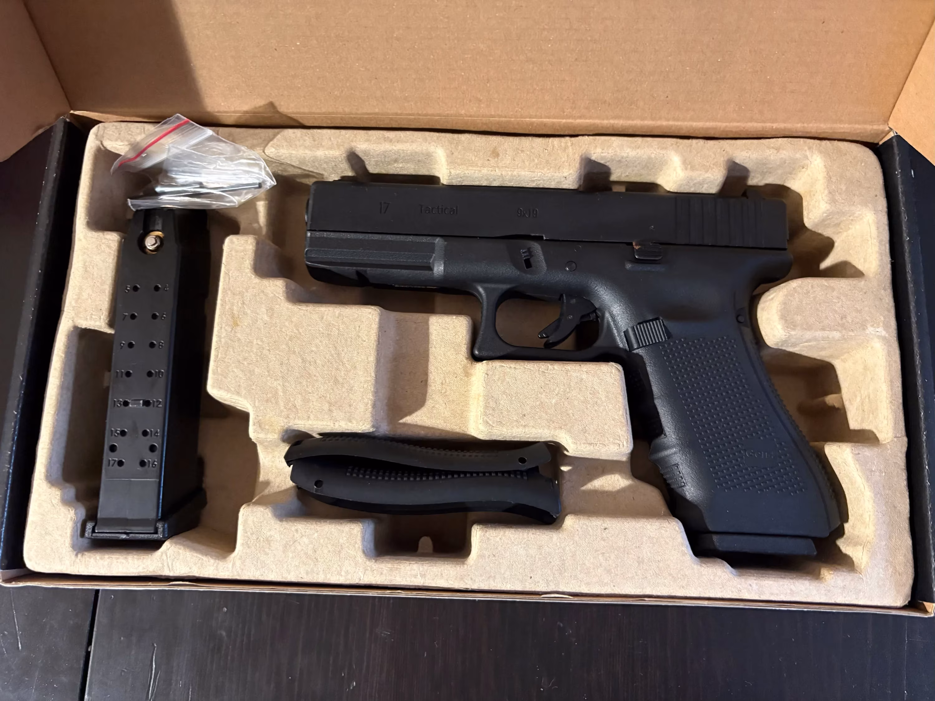 Glock 17